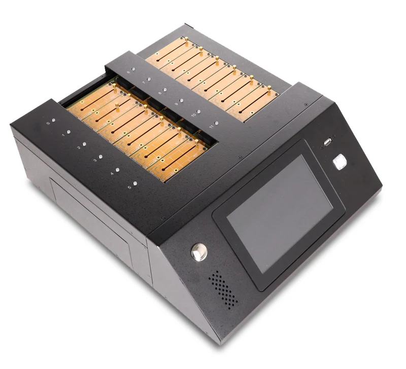 KanguruClone M.2 NVMe SSD Pro Duplicator, 11-Bay 3