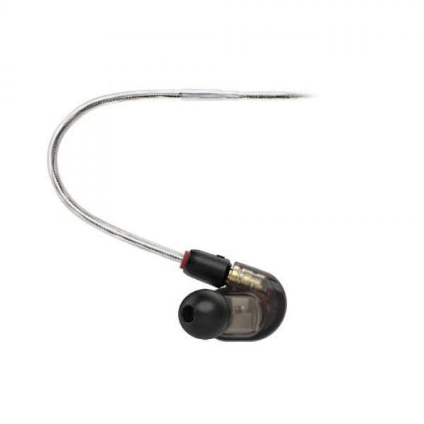  Audio Technica ATH-E70 4