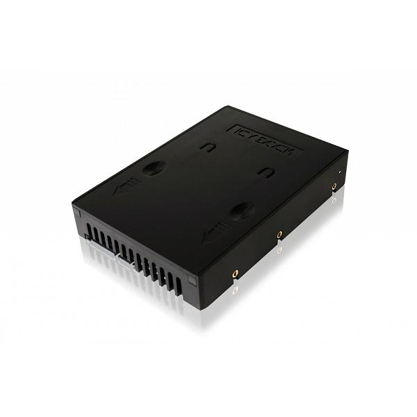 Icy Dock EZConvert Lite 2.5\" to 3.5\" SSD SATA Converter 3