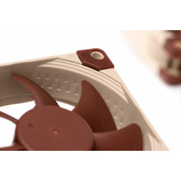   Noctua NF-A8 FLX 80mm 6